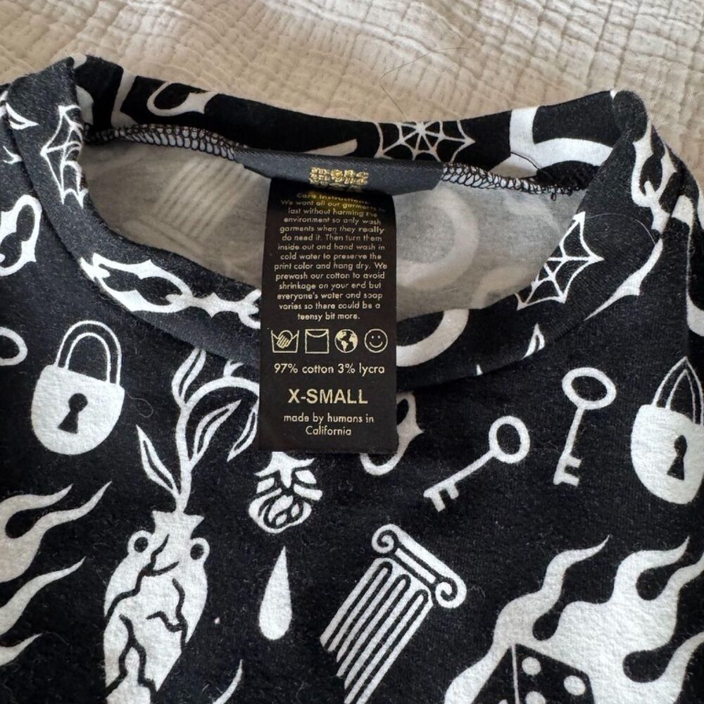 Nooworks Women's multi T-shirt